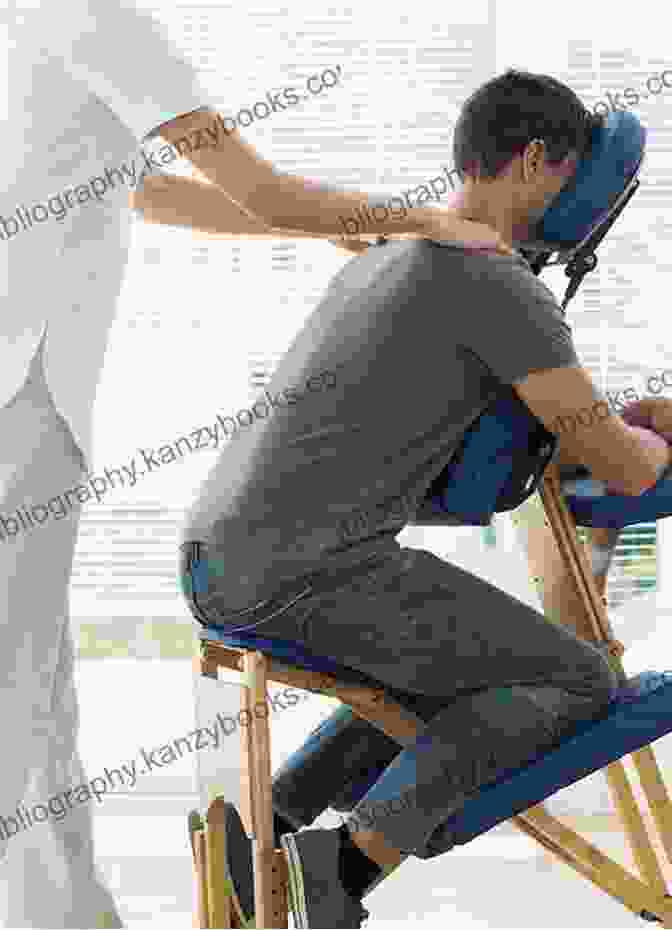 A Therapist Providing A Chair Massage To A Client With Chronic Pain Chair Massage: A Complete Guide